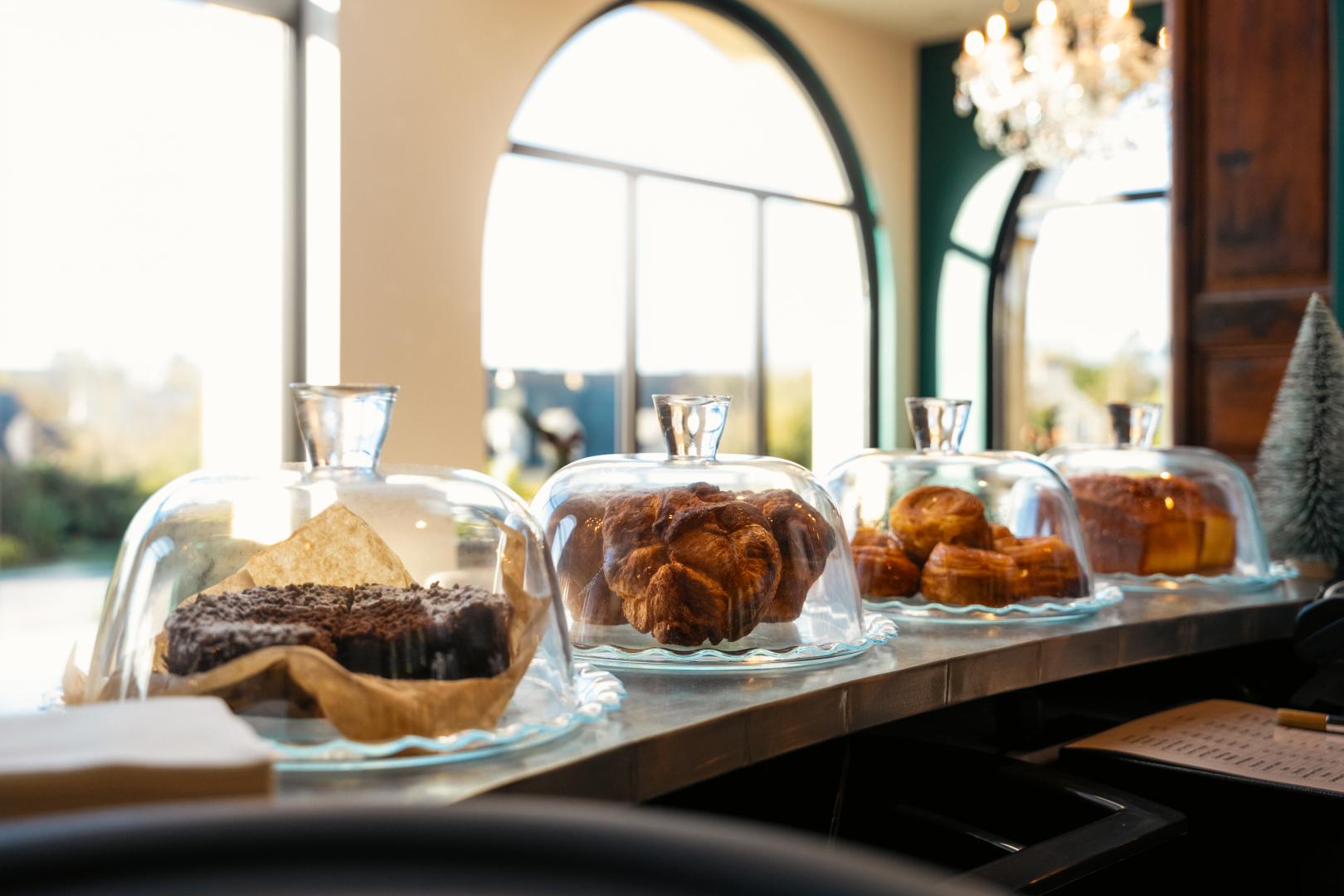 Bien immobilier photographié pour le projet Au Petit Versailles Gourmand