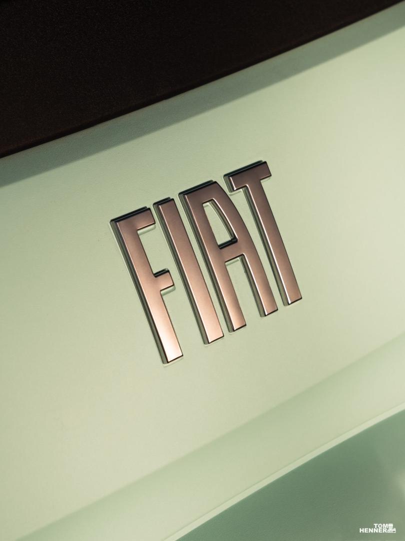 Véhicule photographié pour le projet Fiat Saint-Lô